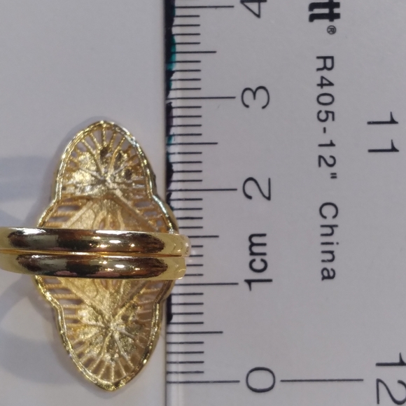 💎 #4  AMAZING DUBAI Gold Adjustable Size Shield Ring 😯 - Picture 9 of 10